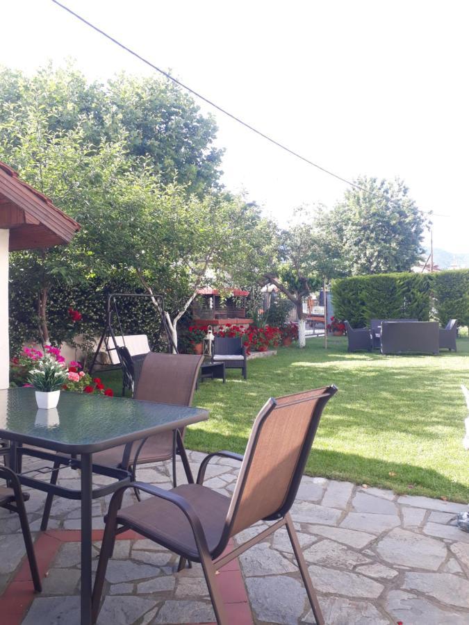 Elena Rooms-Apartments Аспровалта Екстериор снимка