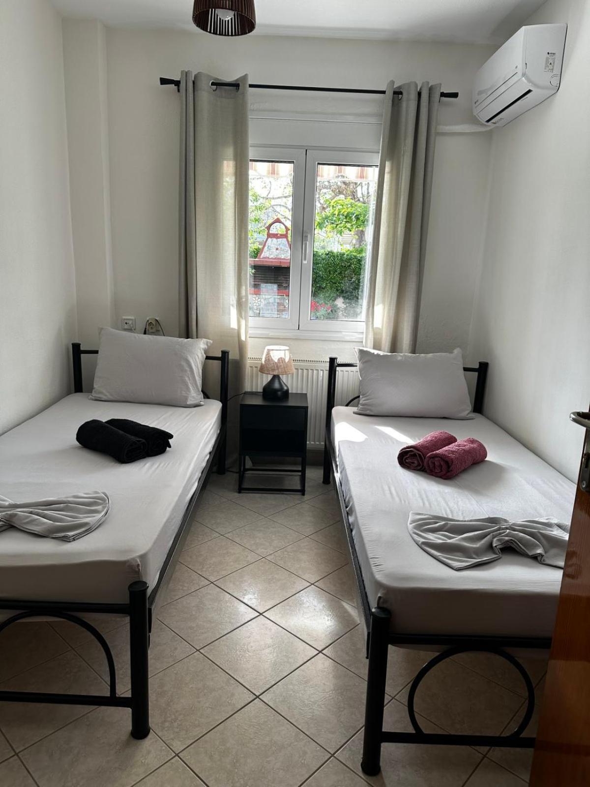 Elena Rooms-Apartments Аспровалта Екстериор снимка
