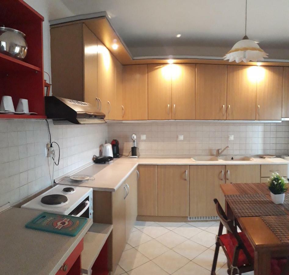 Elena Rooms-Apartments Аспровалта Екстериор снимка