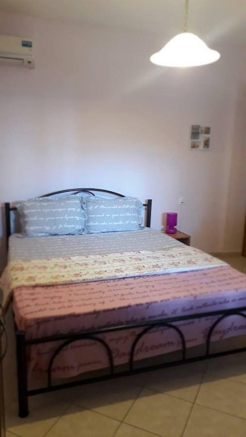 Elena Rooms-Apartments Аспровалта Екстериор снимка